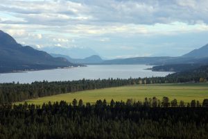 Invermere - Mountain Community close to Springwater Hill