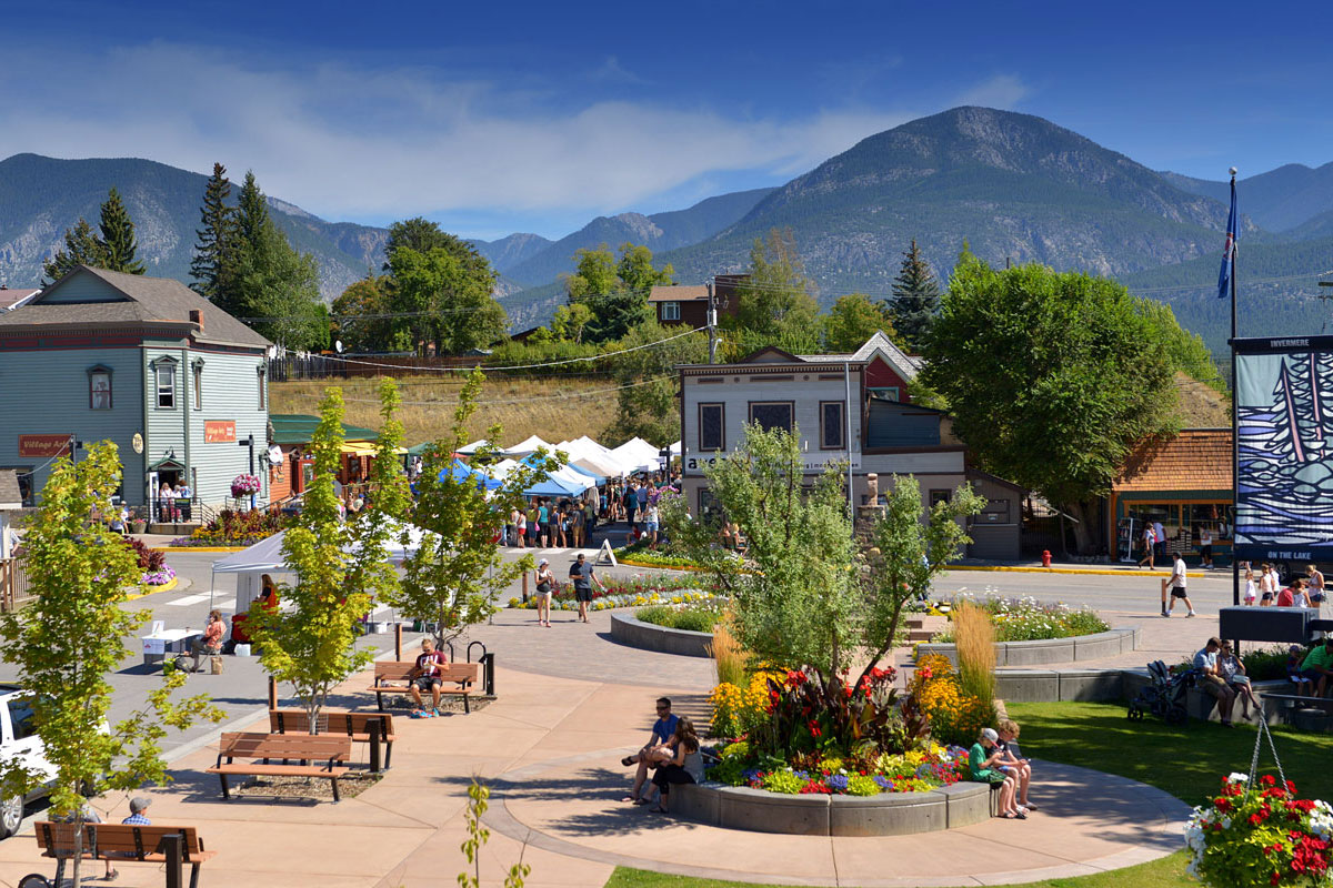 Invermere - Mountain Community close to Springwater Hill